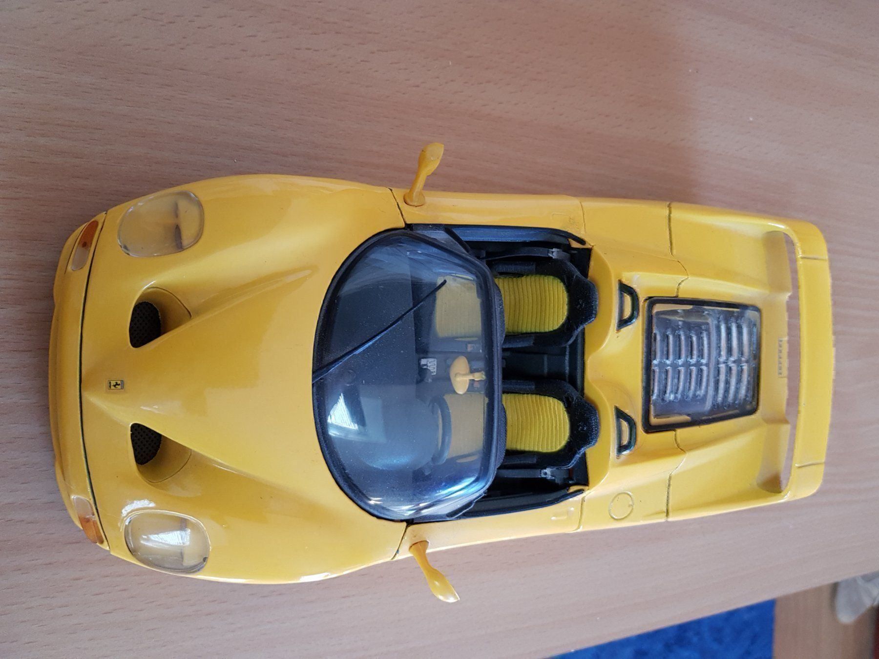Ferrari Modellini d'auto: Ferrari in Gelb 1:18 – Usato da Döttingen venduto da Verkauf 4