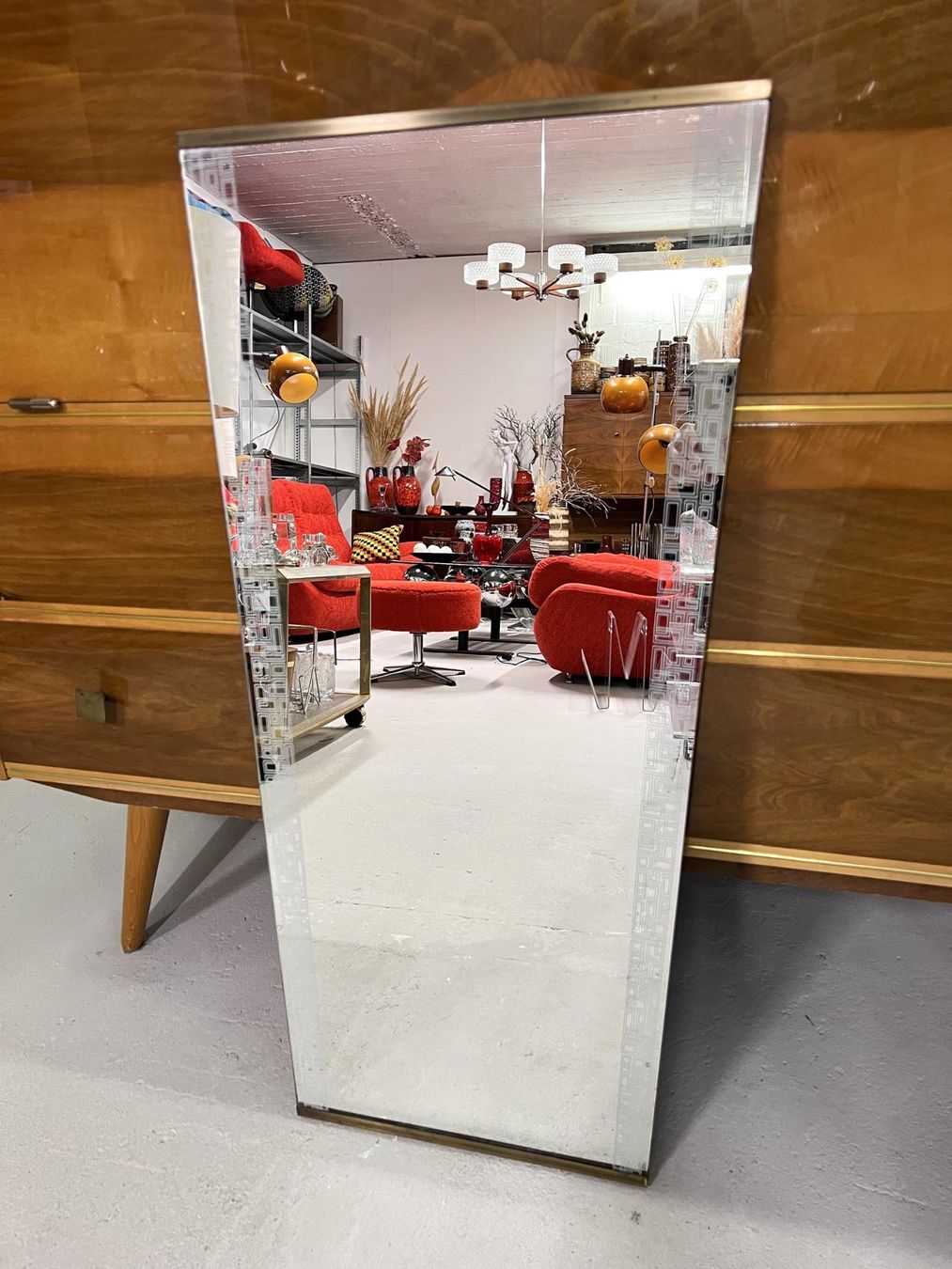 Specchi: Vintage Spiegel I 60er Jahren – Usato da Walzenhausen venduto da stilvollwohnen 9