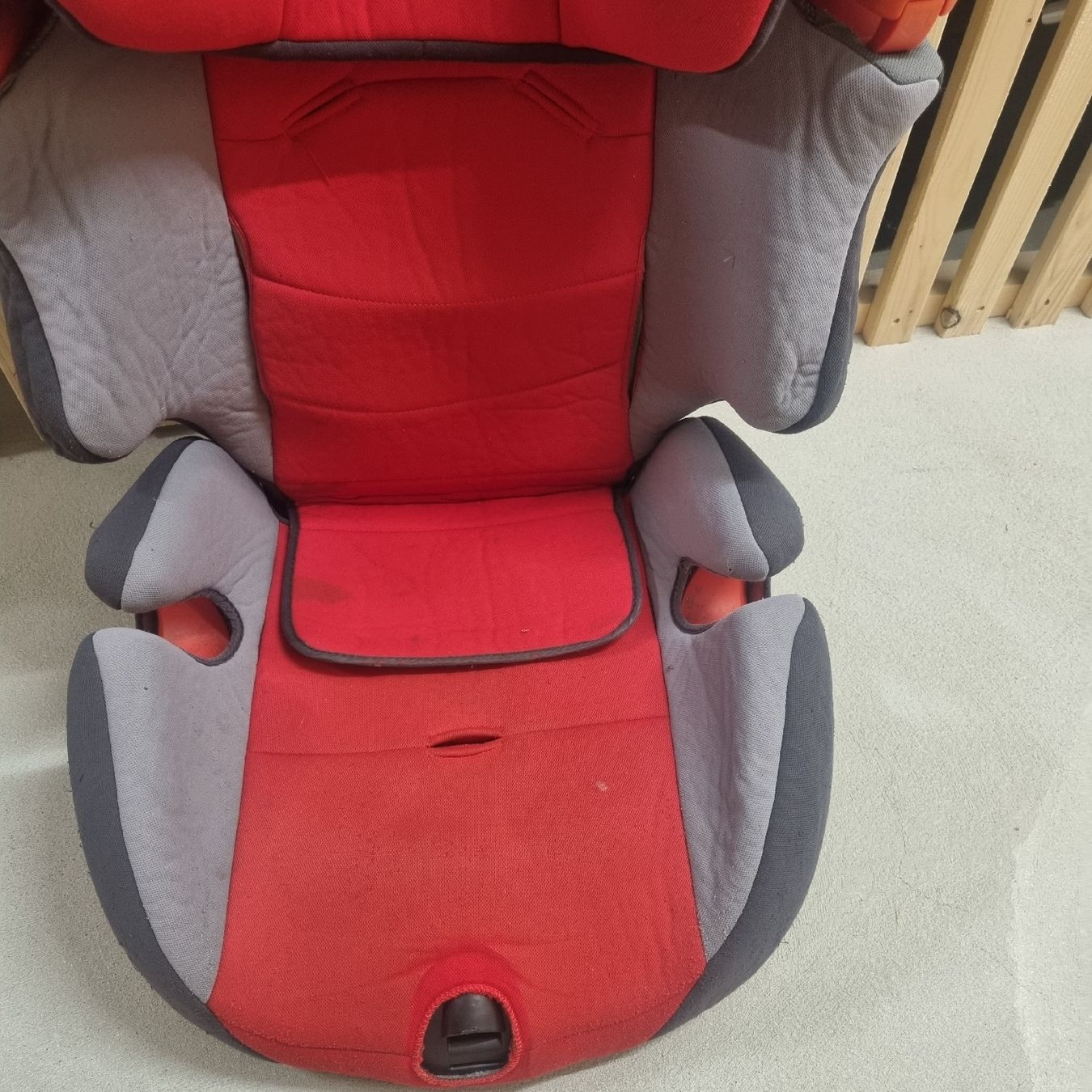 Seggiolini per auto: Autositz, rot/grau, , 9-36 kg, Prenatal – Usato da Luzern venduto da par_bf9c 1