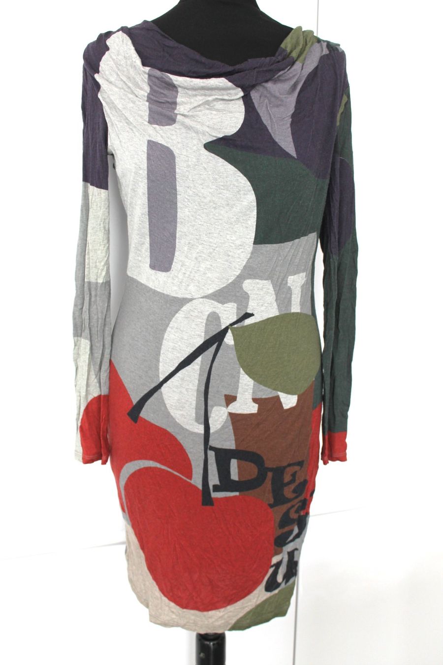 Desigual Tuniche: Tunique DESIGUAL taille S – Usato da Chez-le-Bart venduto da jasse