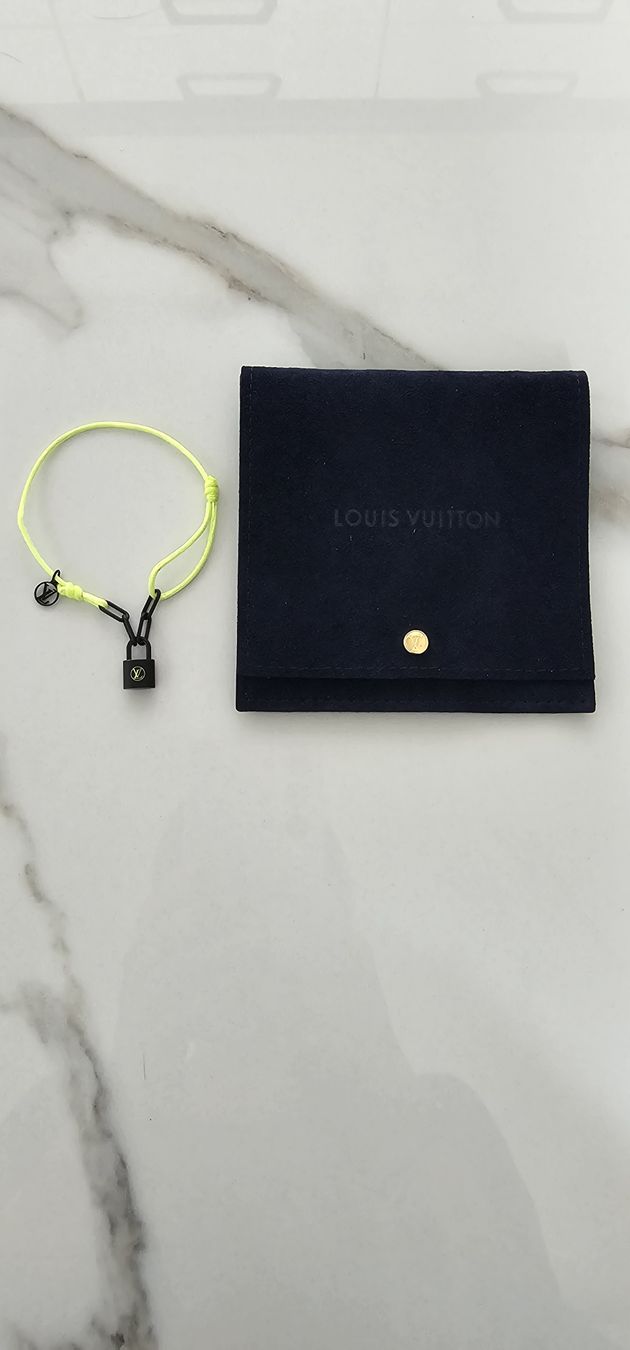 Armbänder & -reifen: Louis Vuitton cadenas titane – Neu (gemäss Beschreibung) aus Bernex von Chichi2000