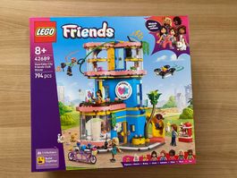 💥LEGO Friends 42689 Heartlake City Clubhaus der Freunde NEU