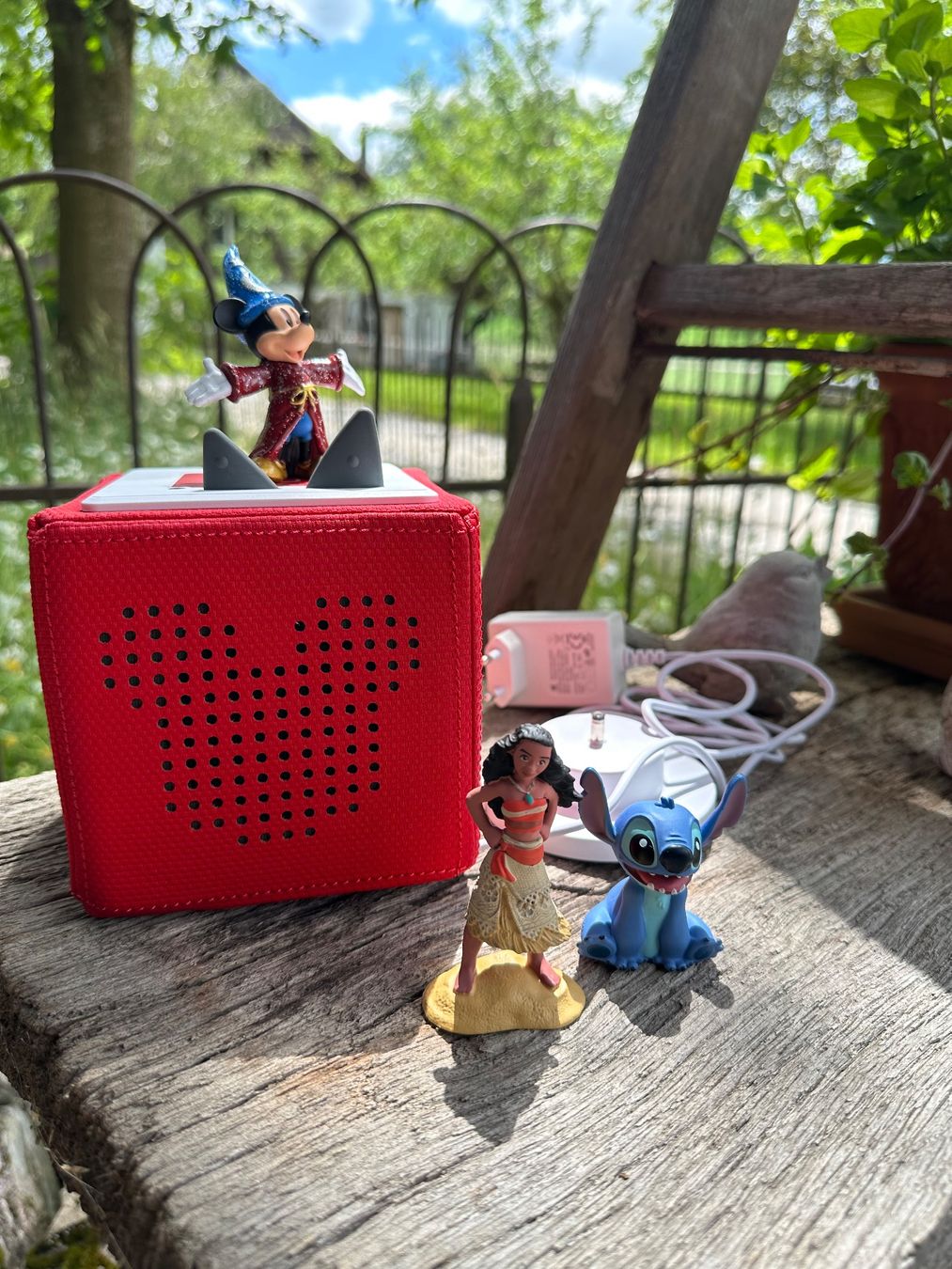 Tonies Giocattoli: Rote Disney Toniebox Special Edition – Nuovo (secondo la descrizione) da Eriswil venduto da annaB92