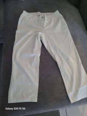 Damen Hose weiss Grösse 44 neuwertig