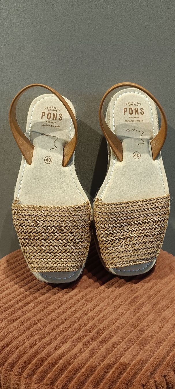 Scarpe da donna: Pons – Nuovo (secondo la descrizione) da Zollikofen venduto da Proseco