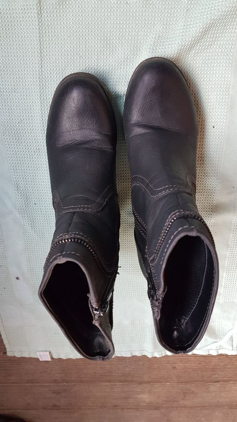 Scarpe da donna: Boot mit hohem Absatz grösse 36 – Usato da Reutigen venduto da Easy0807 1