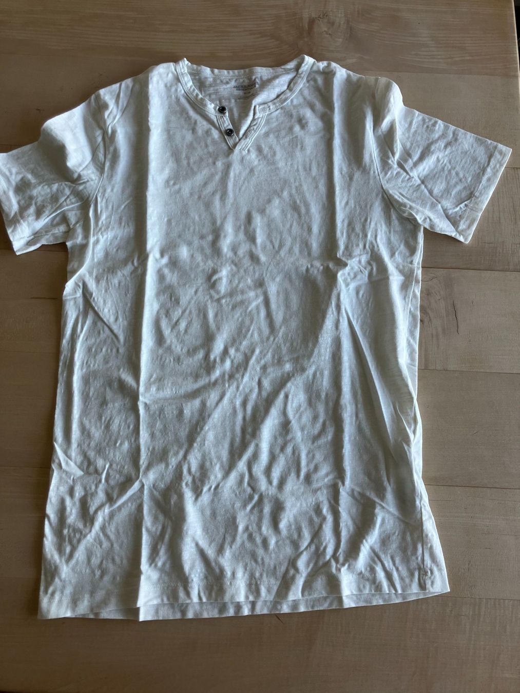 Jack & Jones T-shirts: T-Shirt Jack & Jones – D'occasion à Luzern par severin_sch