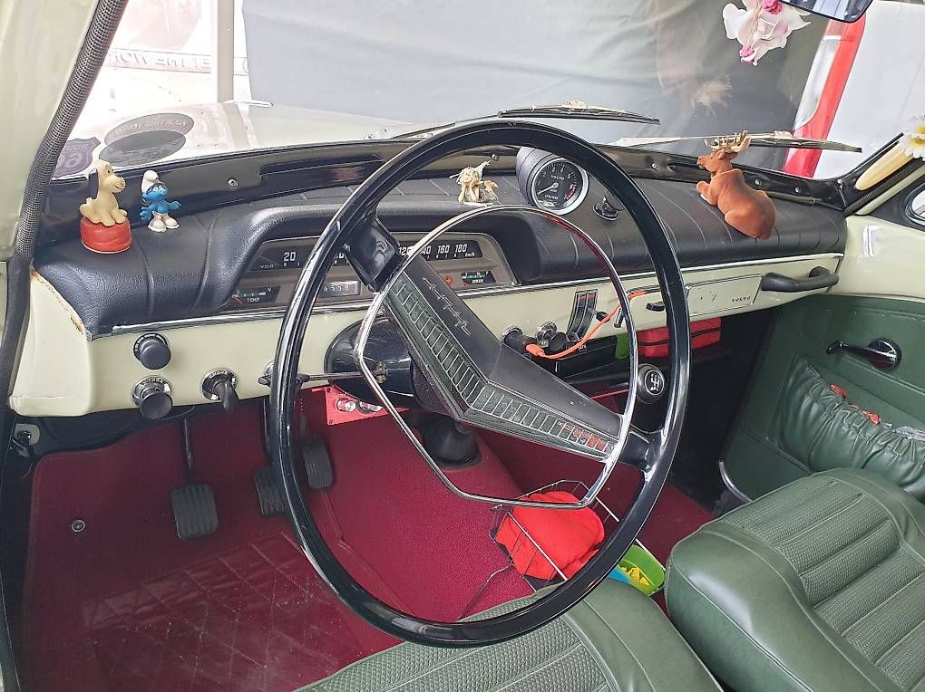 Autos: Volvo Amazon Kombi – D'occasion à Holderbank SO par Dasty 2