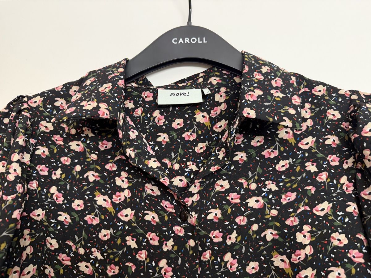 Camicette: move Bluse mit Blumenmuster, Grösse 38, Top Zustand! – Usato da Adliswil venduto da StephanieAnnina 1