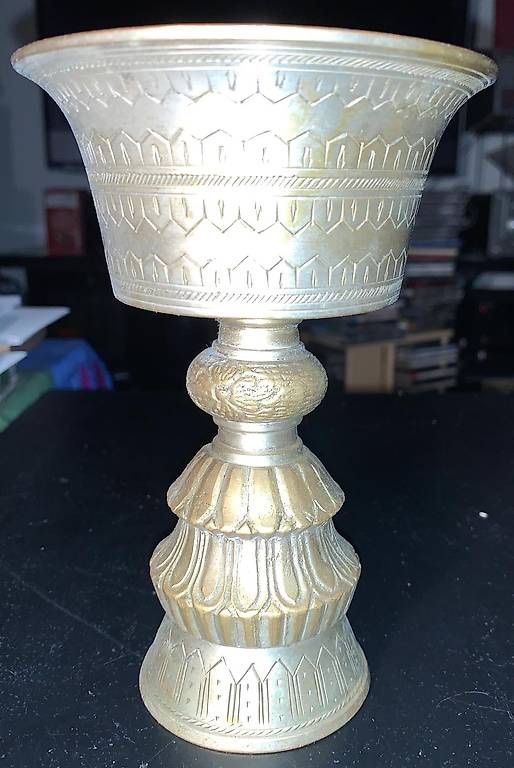 Lampade: Lampada buddista tibetano – Nuovo (secondo la descrizione) da Caslano venduto da bri_5jft 2