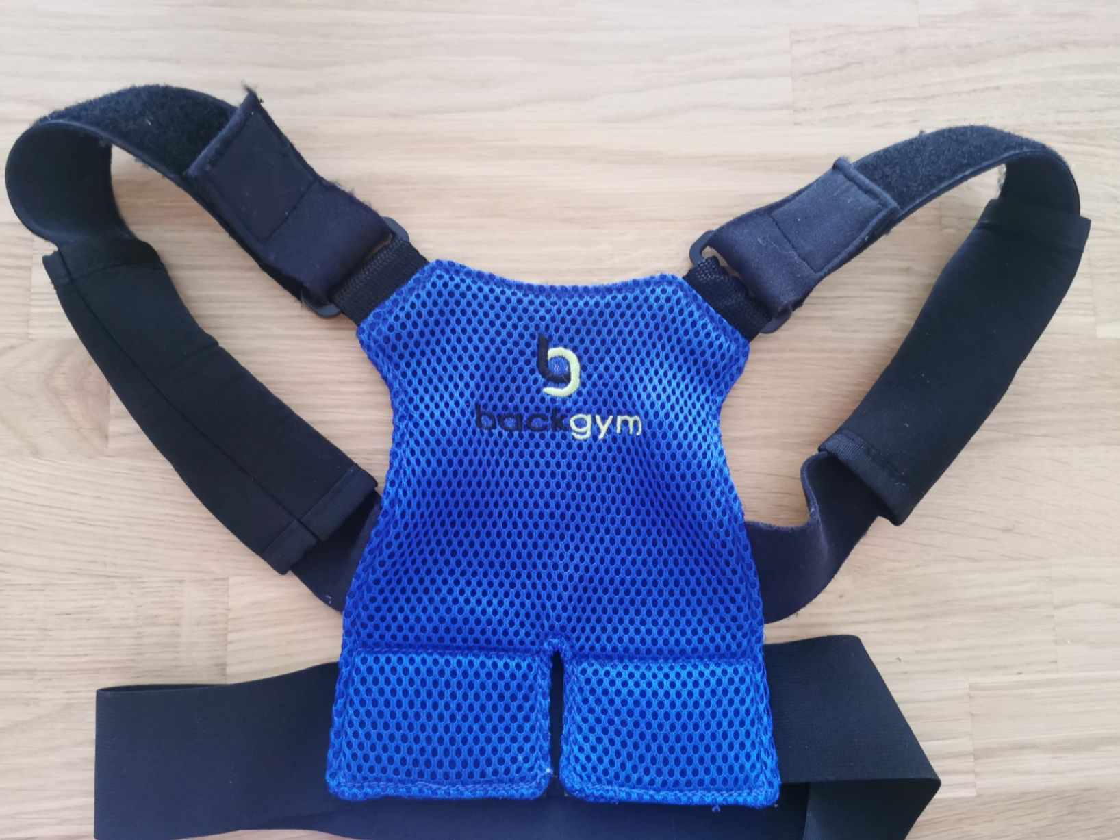 Chemises, T-shirts & Polos: Backgym kids Gr. S – D'occasion à St. Gallen par Kikinia 1