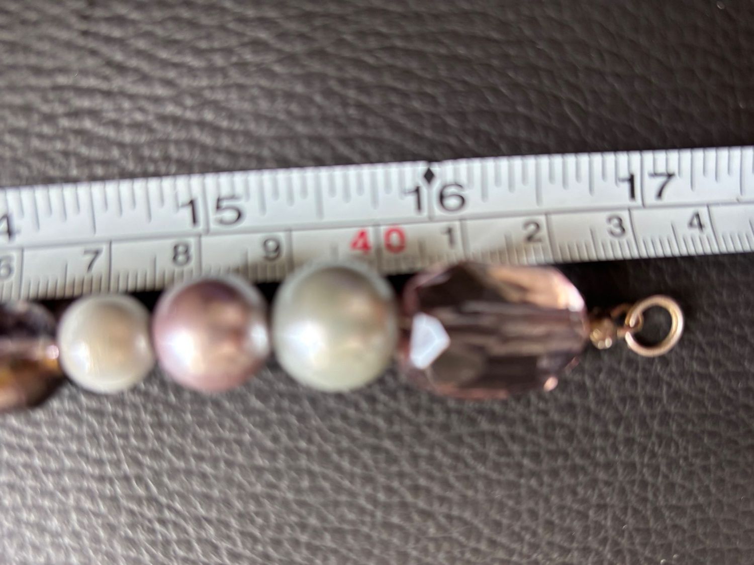 Ketten: Joli collier à papillons et perles - nacrées violettes – Gebraucht aus Peseux von Cresus27 6