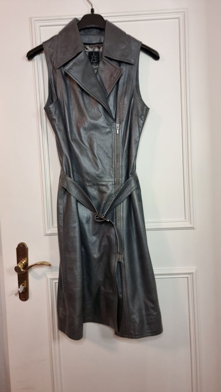 Kleider: Elegantes Lederkleid Gr. 38, tailliert, mit Gürtel – Gebraucht aus Wald ZH von CapLux 5
