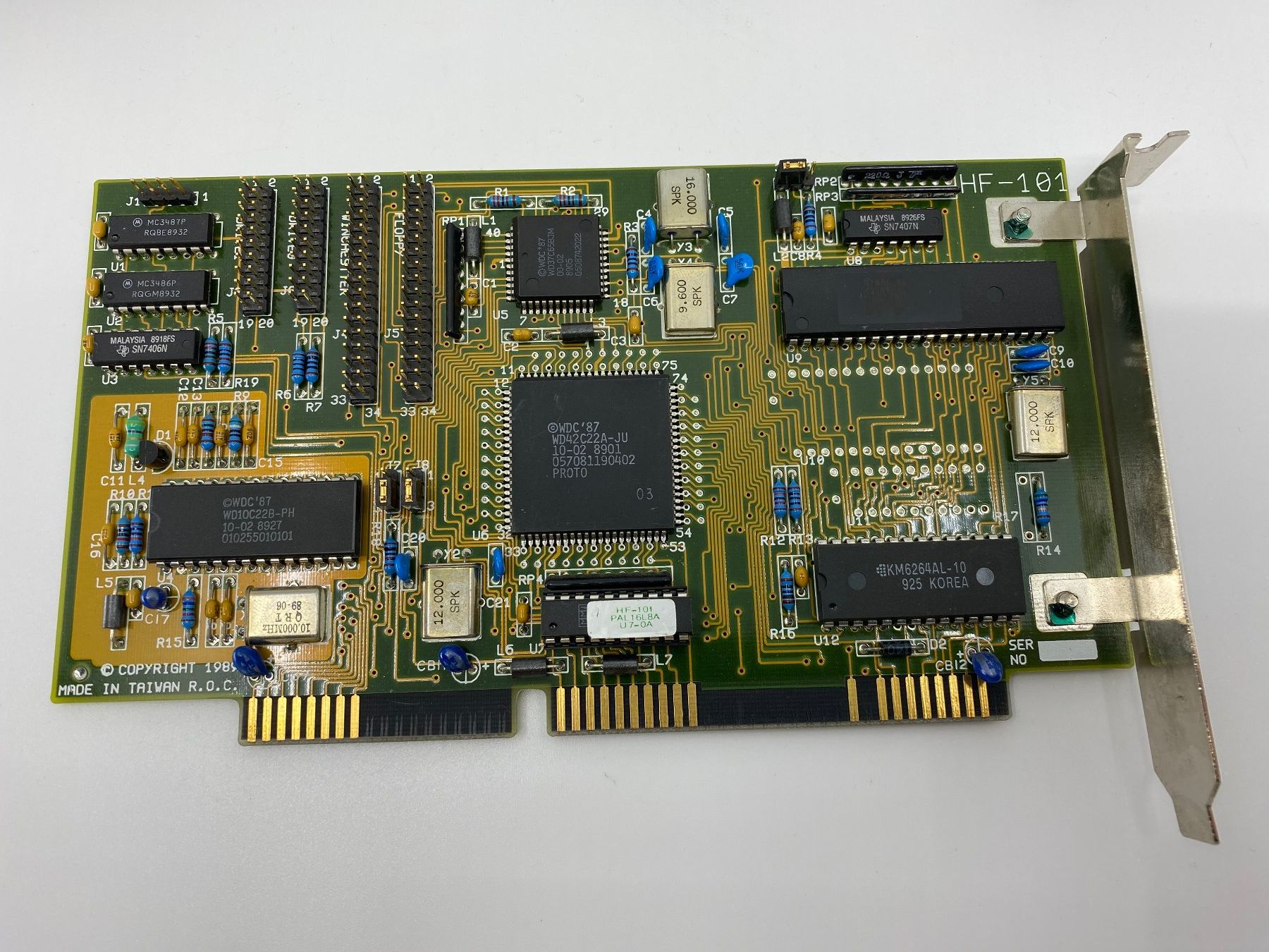 Componenti elettronici: WDC WD42C22A-JU HF-101 Floppy Winchester ISA Controller Set – Usato da Langwiesen venduto da Restposten-24 1