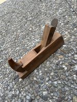 Hobel aus Holz