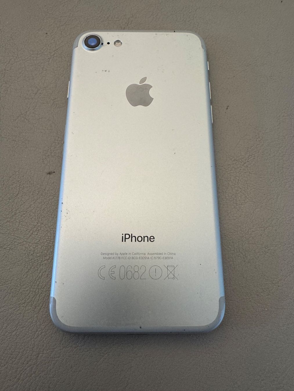 Apple Telefoni cellulari / Smartphones: iPhone 7 – Difettoso da Adliswil venduto da Busys 1