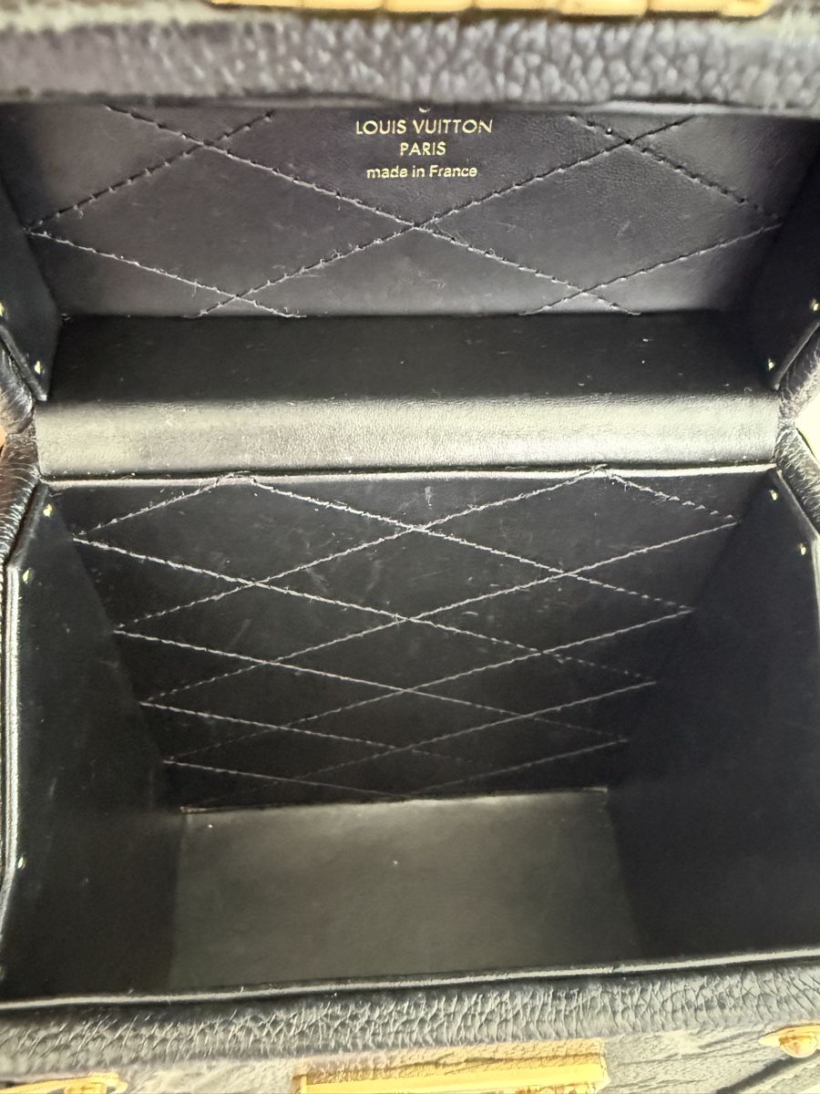 Louis Vuitton Borse: Louis Vuitton Tasche  2024 – Nuovo (secondo la descrizione) da Staad SG venduto da Dut_wwd8 8