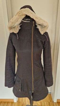 HoodLamb Wintermantel Damen Gr. XS warm gefüttert schwarz