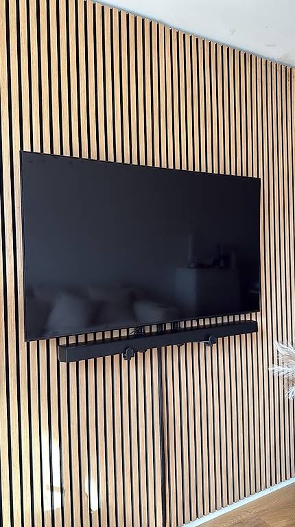 Appareils TV: Samsung QLED 2025 – Neuf avec emballage d'origine à Münchenstein par bloombluem
