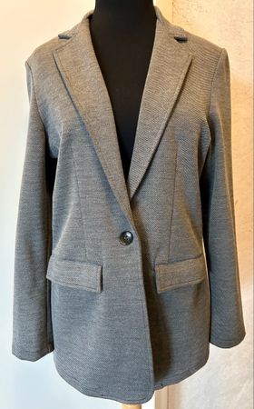 Herrlicher Blazer, Grösse M, neu mit Etikette