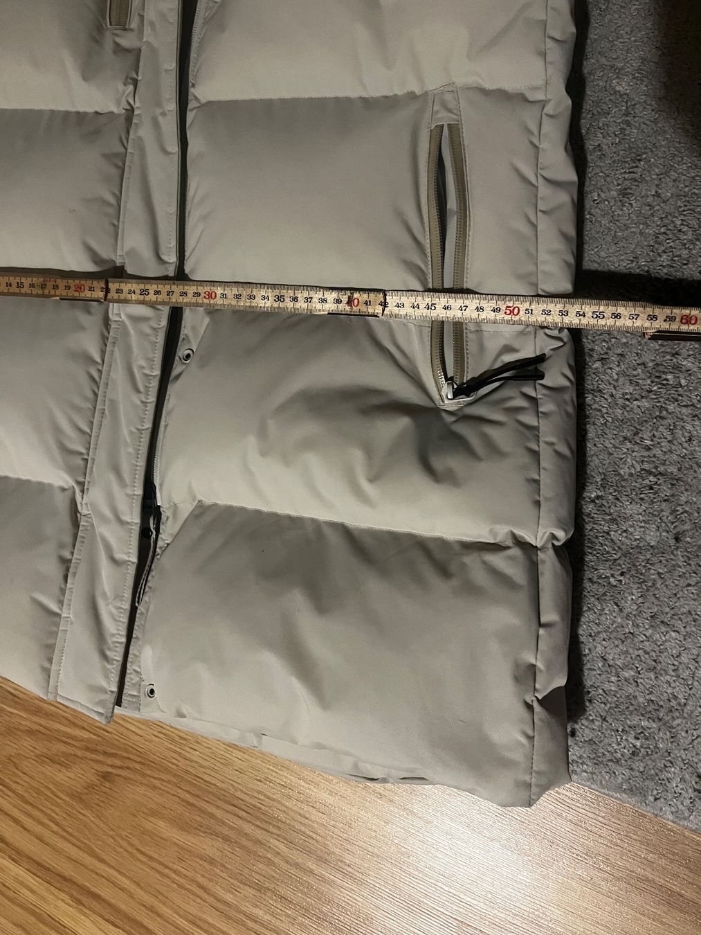 Helly Hansen Giacche: Helly Hansen Adore Puffy Parka, beige, M – Usato da Madiswil venduto da bjs_90 2