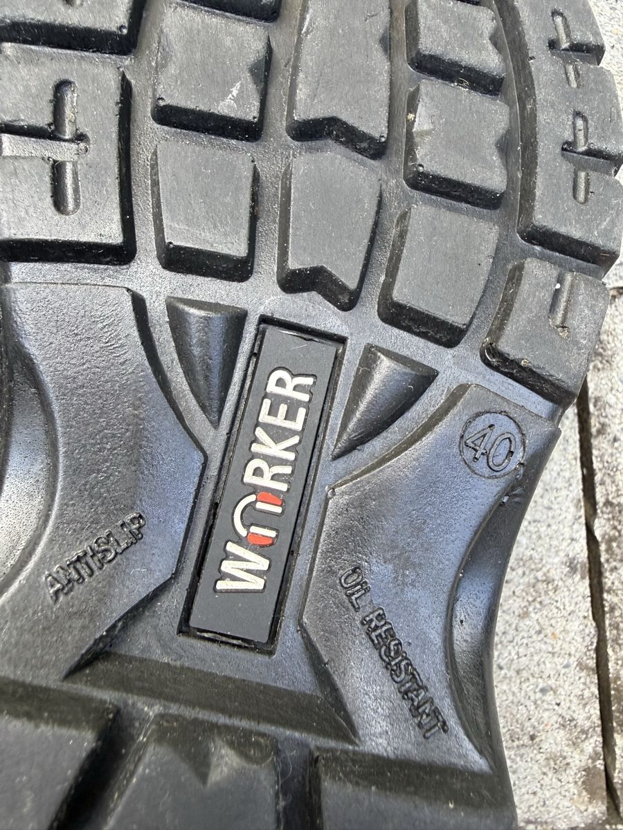Herrenschuhe: WORKER Sicherheitsstiefel Gr. 40 - S3 SRC gebraucht – Gebraucht aus Egg b. Zürich von Flummi 7