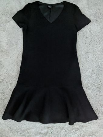 petite robe noire Caroll 38