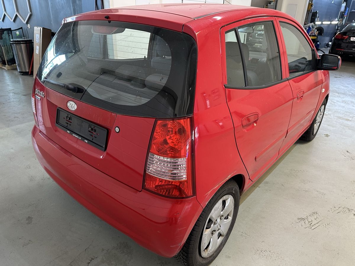 Kia Automobili: Kia Picanto für Export – Usato da Safenwil venduto da san_b5l9 3