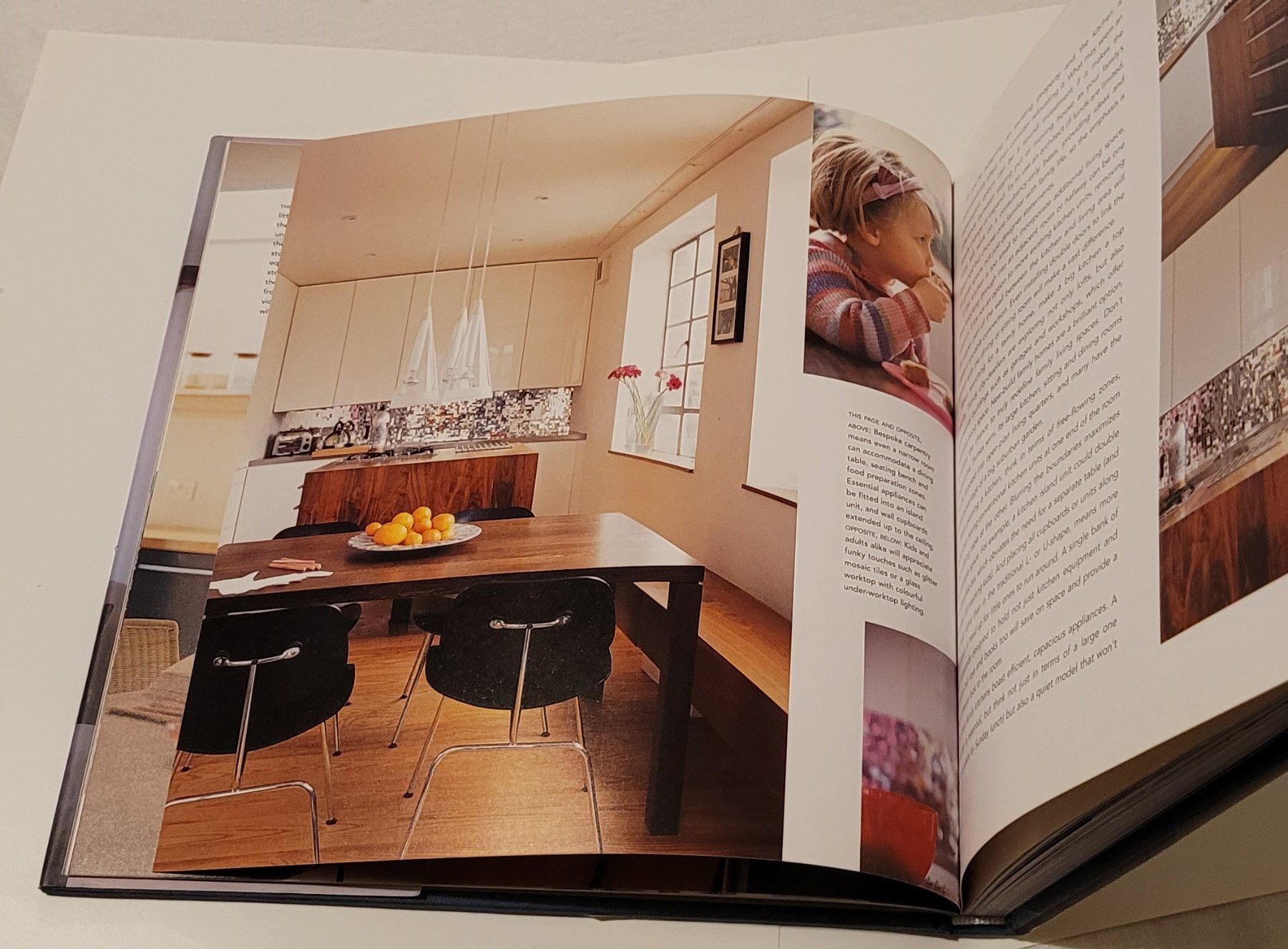 Bücher: Family Living – Gebraucht aus Zürich von Avd 8