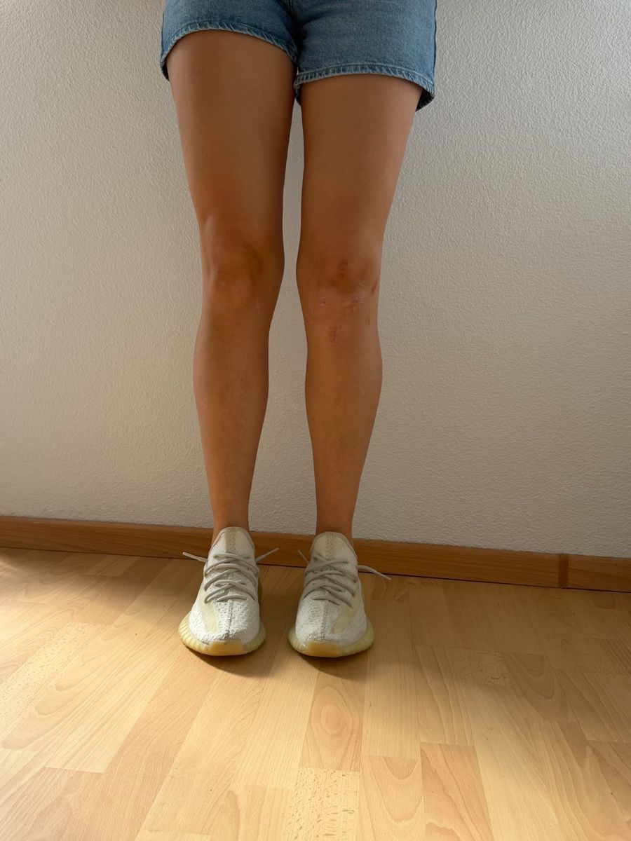 Adidas Scarpe da uomo: Adidas Yeezy Boost Gr 43 1/3 – Nuovo (secondo la descrizione) da Fällanden venduto da Jaluakaj_05