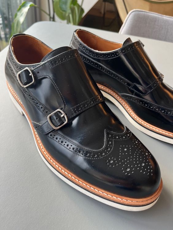 Chaussure richelieu avec lacets et bout droit pour hommes en cuir noir