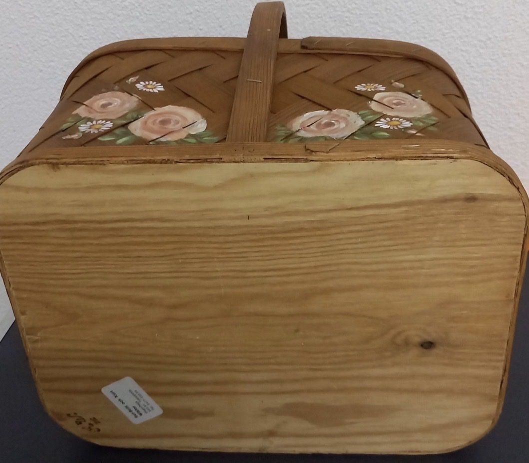 Sonstiges für Haushalt & Wohnen: Handmade & Hand-painted Basket – Gebraucht aus Horgen von len_qjz9 3