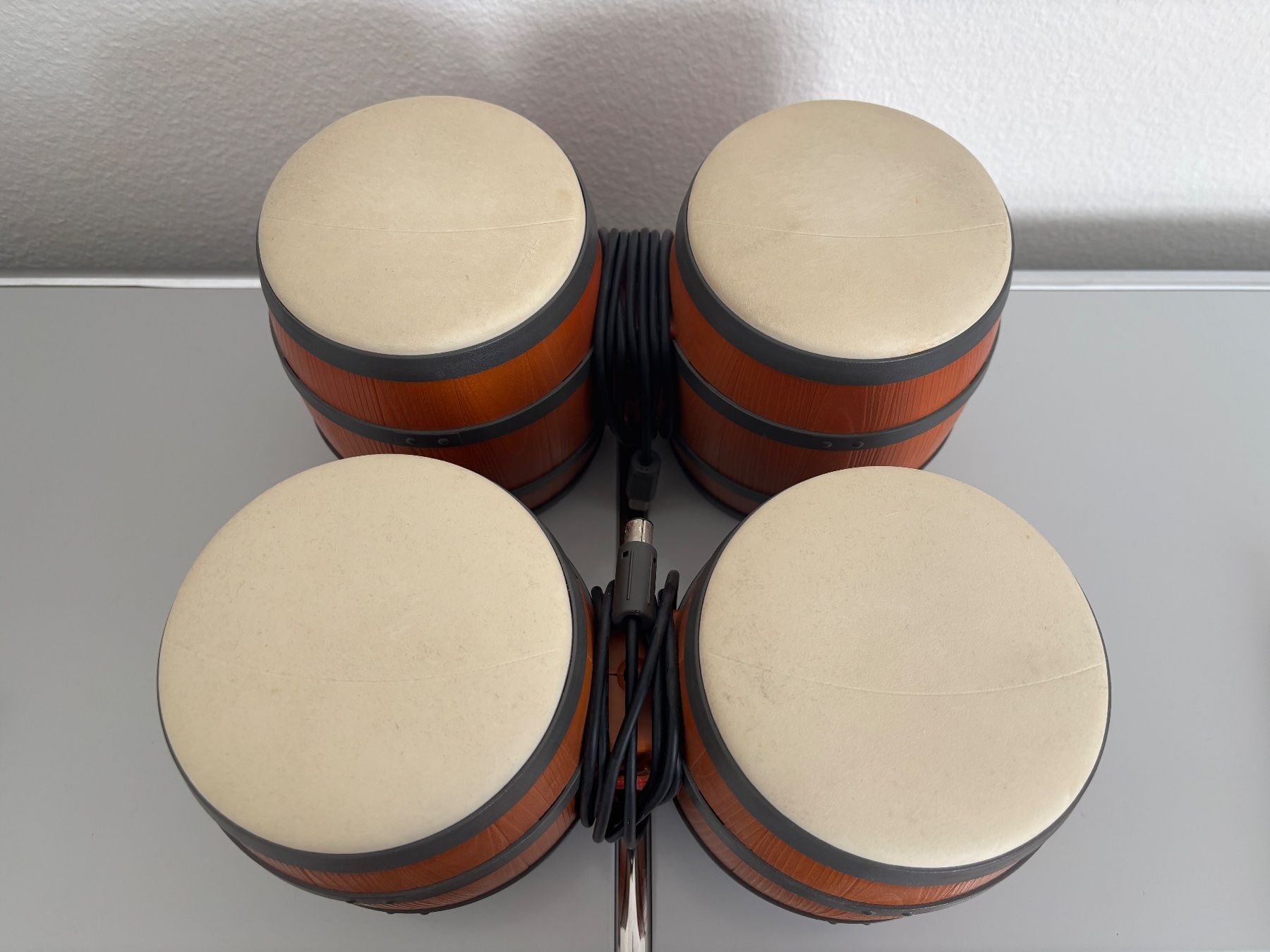 Nintendo Giochi: Donkey Konga mit 2 Bongos (Nintendo Gamecube) – Usato da Zürich venduto da fisadr90 2
