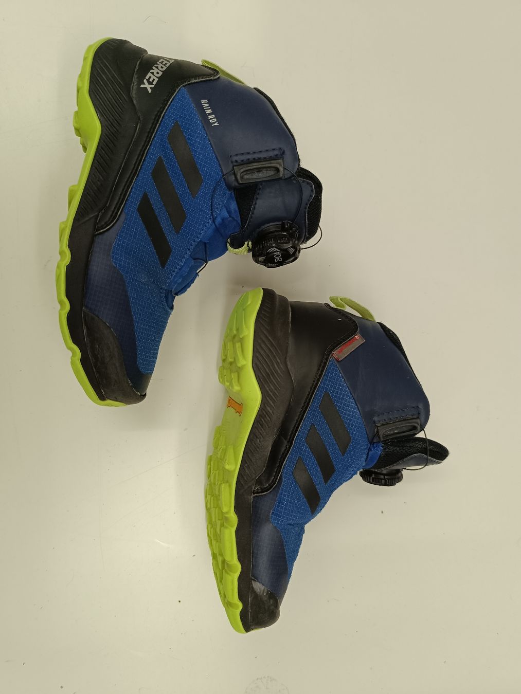 Adidas Scarpe per ragazzi: adidas Terrex Wanderschuhe Gr. 30 – Usato da Ehrendingen venduto da Cheronimo2 1