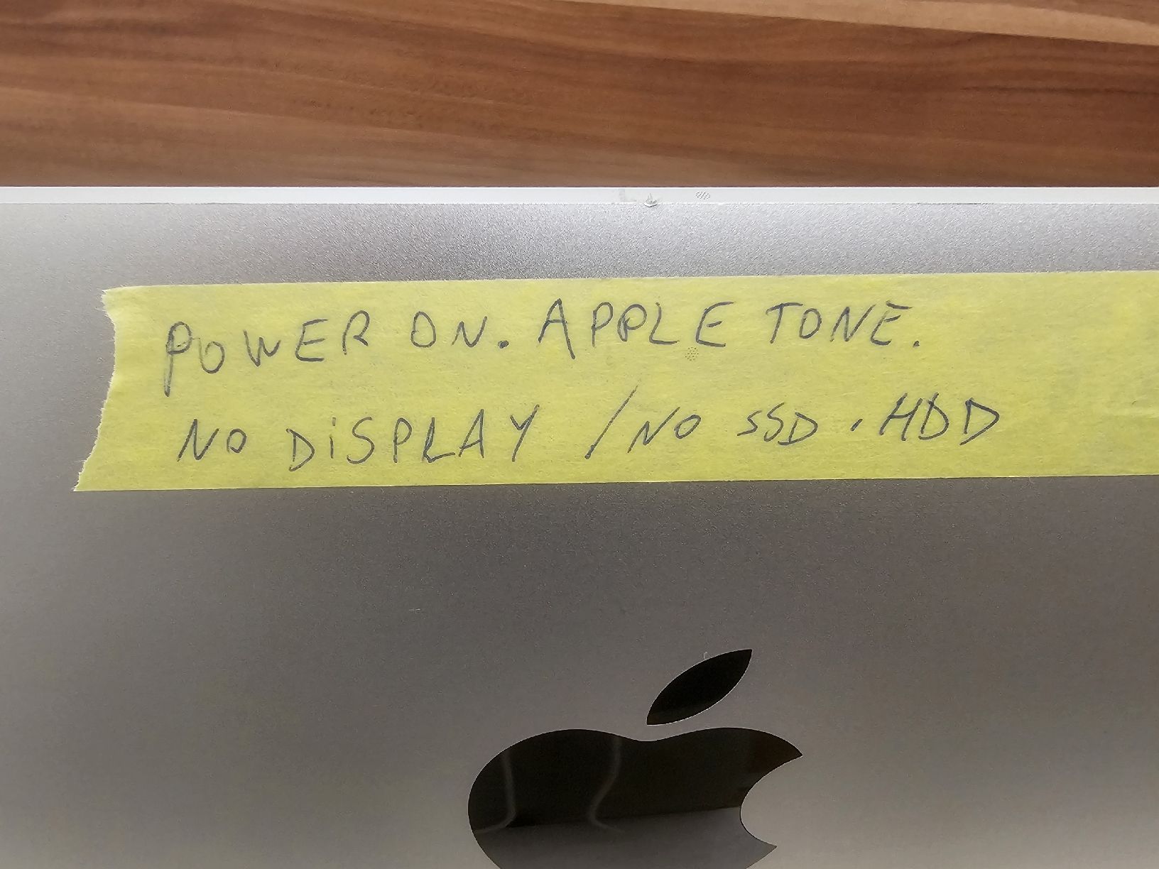 Apple PC: Apple iMac 21 i5, 8Gb  – Usato da SCHAFFHAUSEN venduto da Atami99 4