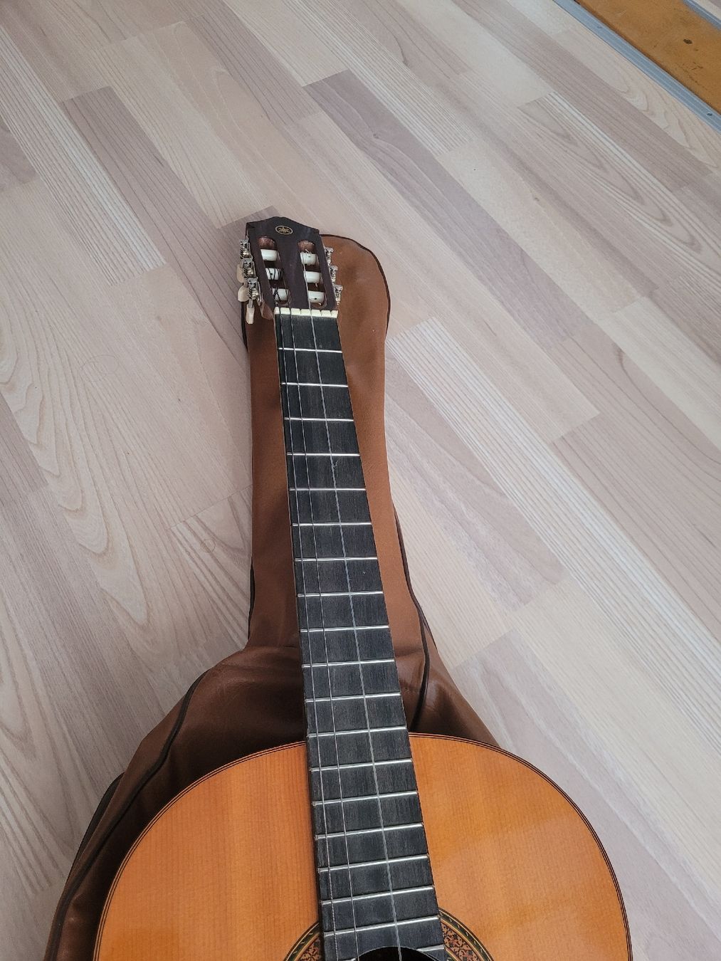 Yamaha Instruments de musique: Gitarre – D'occasion à Lyss par rox_pm9x 1