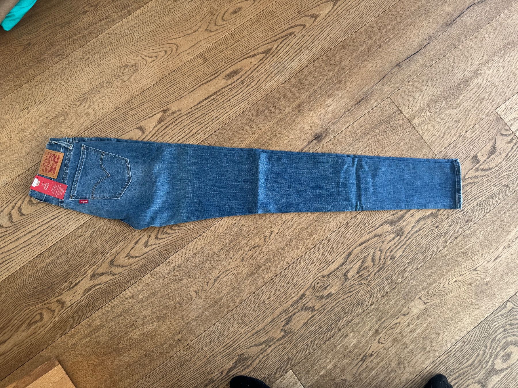 Jeans: Jeans, Levis //NEU// 25/32 – Gebraucht aus Stettfurt von outlet72 1