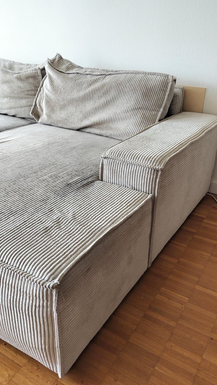 Divani: Cord Beige Schlafcouch mit Stauraum – Usato da Luzern venduto da cla_k79r 2