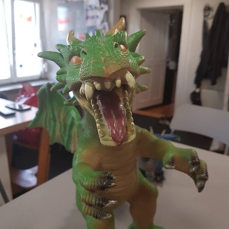 Statuette: Drache aus Kunststoff – Usato da Brüttisellen venduto da mfran 4