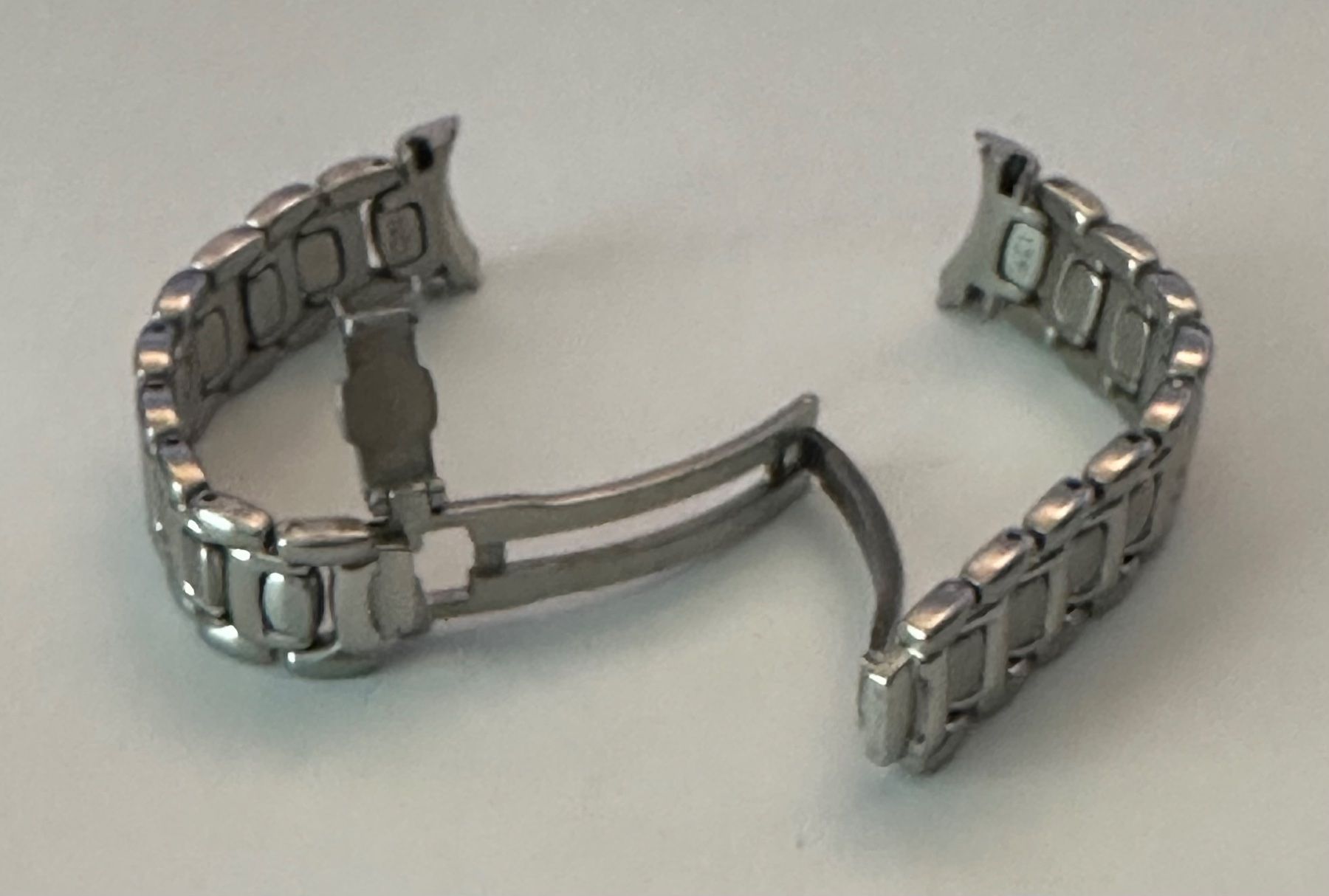 Bracciali & Braccialetti: Michele Jordi Stahlarmband – Usato da Domat  Ems venduto da DonRenato 1