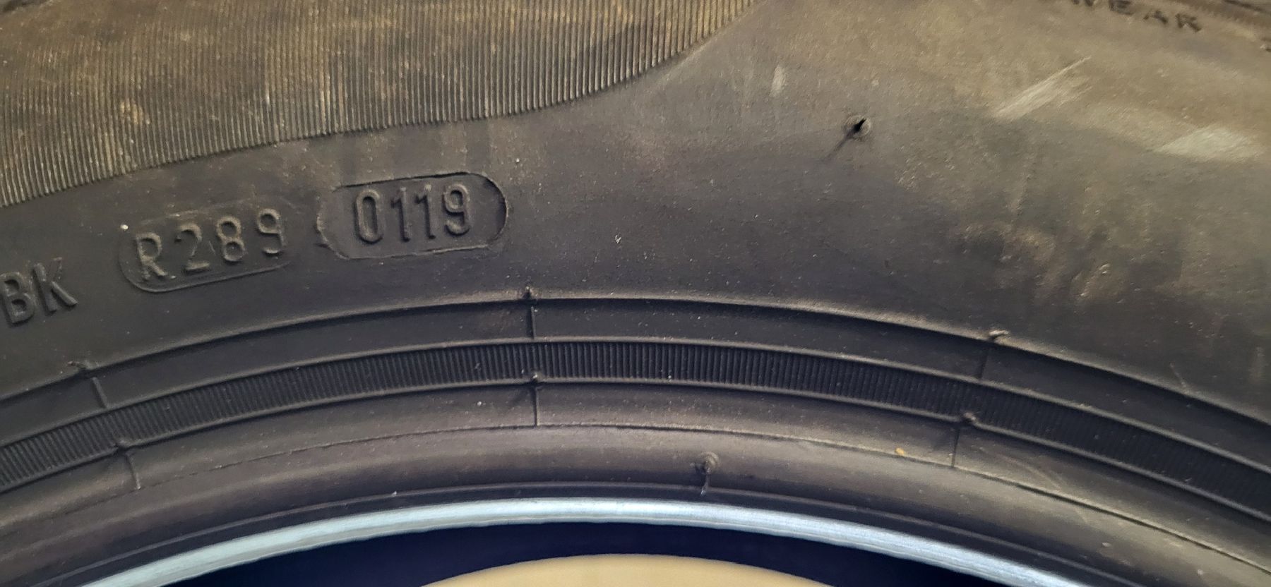 Pirelli Pneumatici & Ruote complete: Reifen Pirelli – Nuovo (secondo la descrizione) da Höfen b. Thun venduto da Super75 2