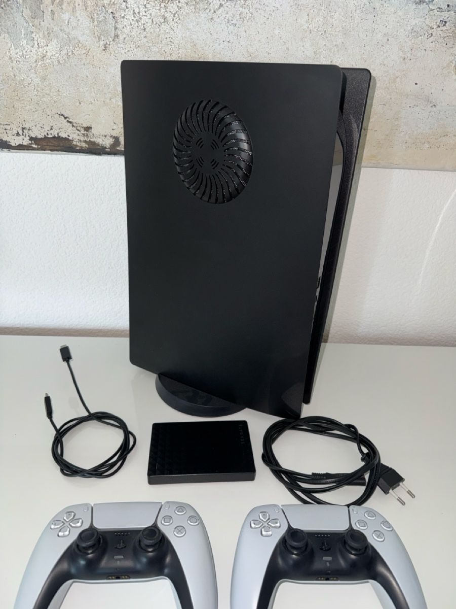 Sony Console: PS5 (Schwarz) 3TB Speicher 2 Controller – Usato da Kerzers venduto da -.-Jesus-.- 6