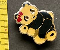 Pandabär mit Leuchtaugen, Funktion nicht getestet / Pin