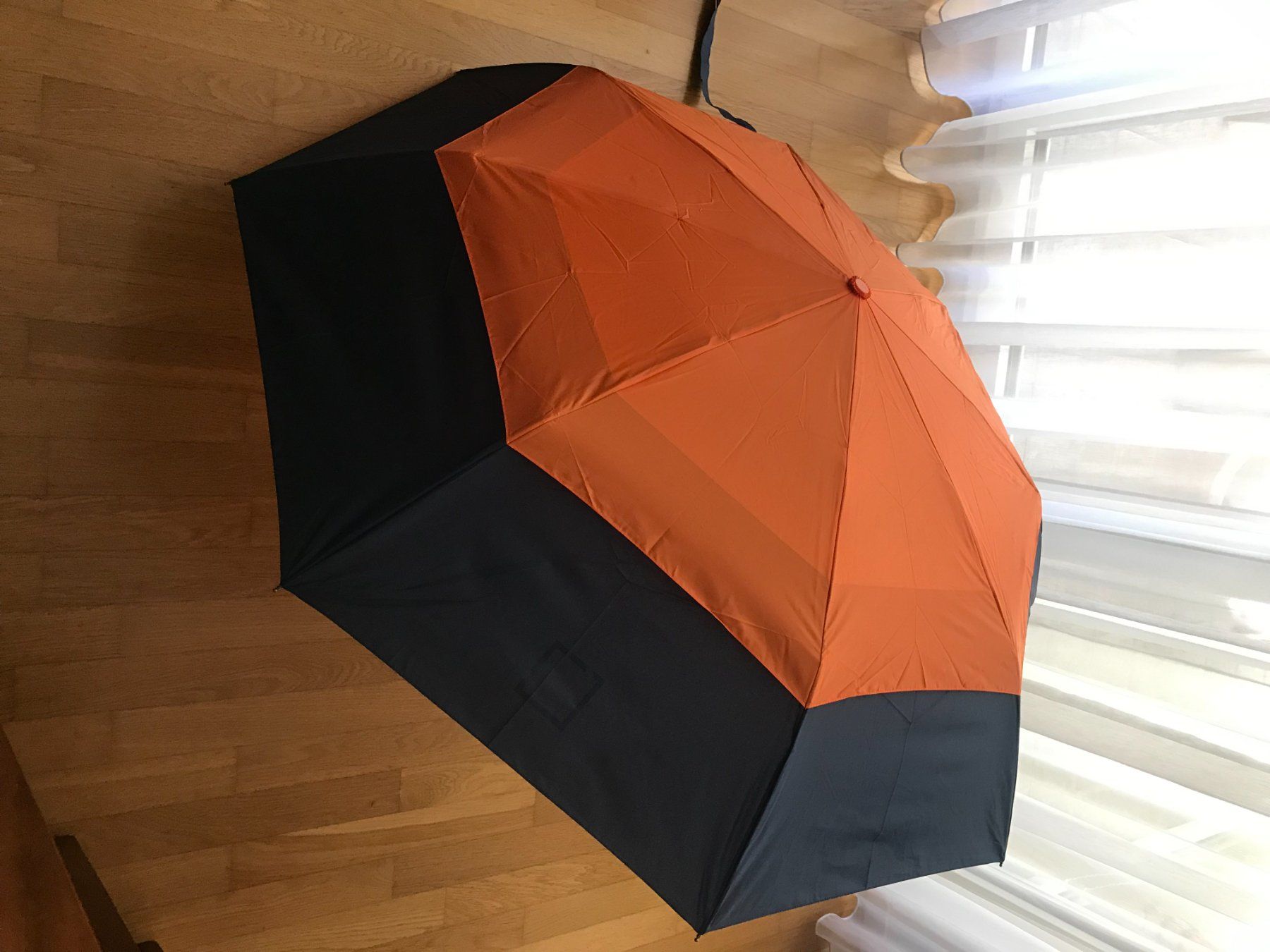 Regenschirme: Automatik-Regenschirm blau/orange – Neu und originalverpackt aus Zug von Cry71 1