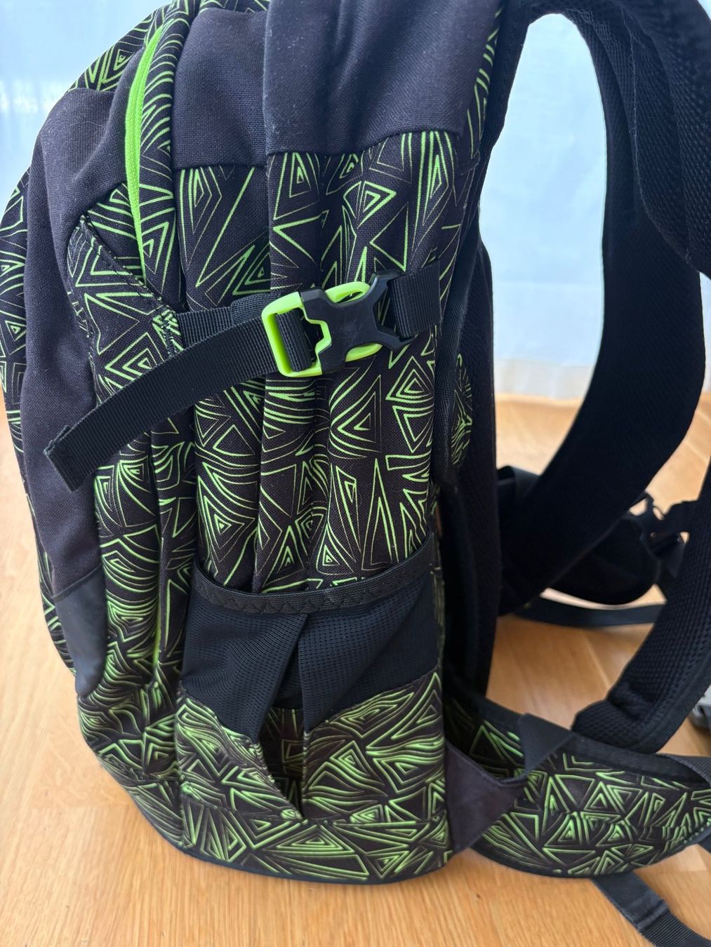 Satch Zaini: Schulrucksack Satch mit Regenhülle – Usato da Unterägeri venduto da mic_tw6v 2