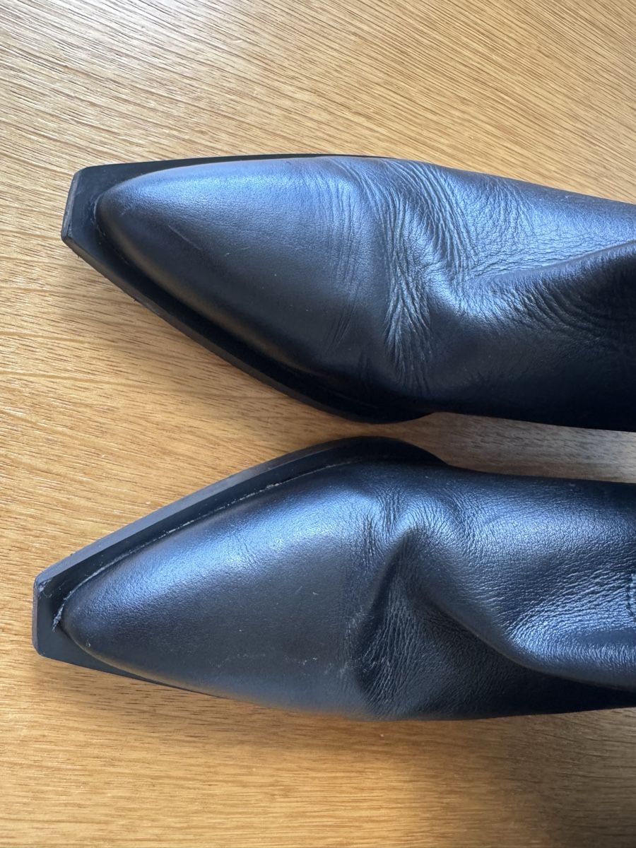 Zara Chaussures femmes: Schwarze Cowboystiefel Gr. 41. – D'occasion à Zürich par ber_78xz 2