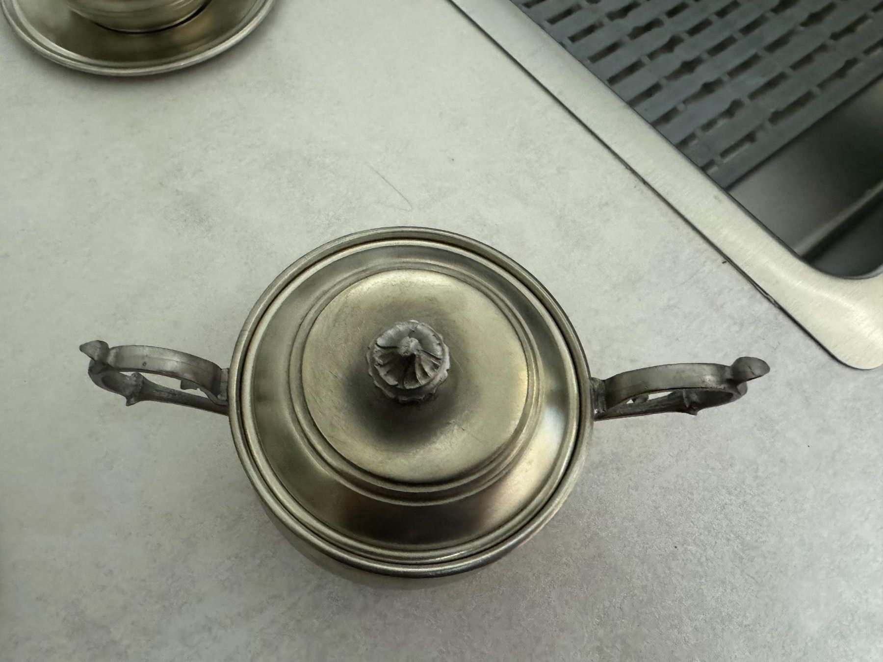 Geschirrsets: 8-teiliges Espresso Set aus Zinn – Gebraucht aus Geroldswil von Jeremy11 5
