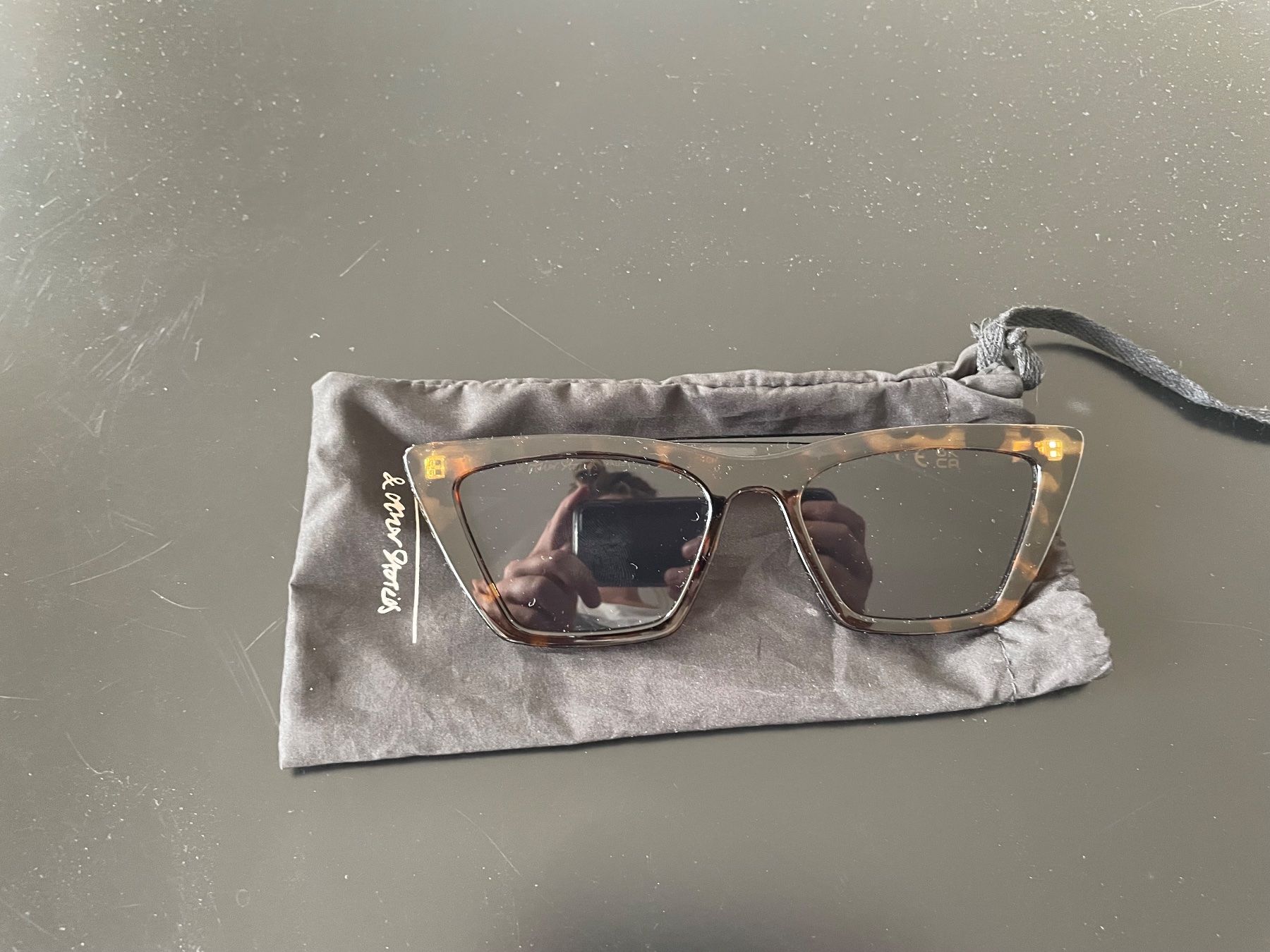 Lunettes & Verres: Sonnenbrille Anotherstory – D'occasion à Basel par schnudibu