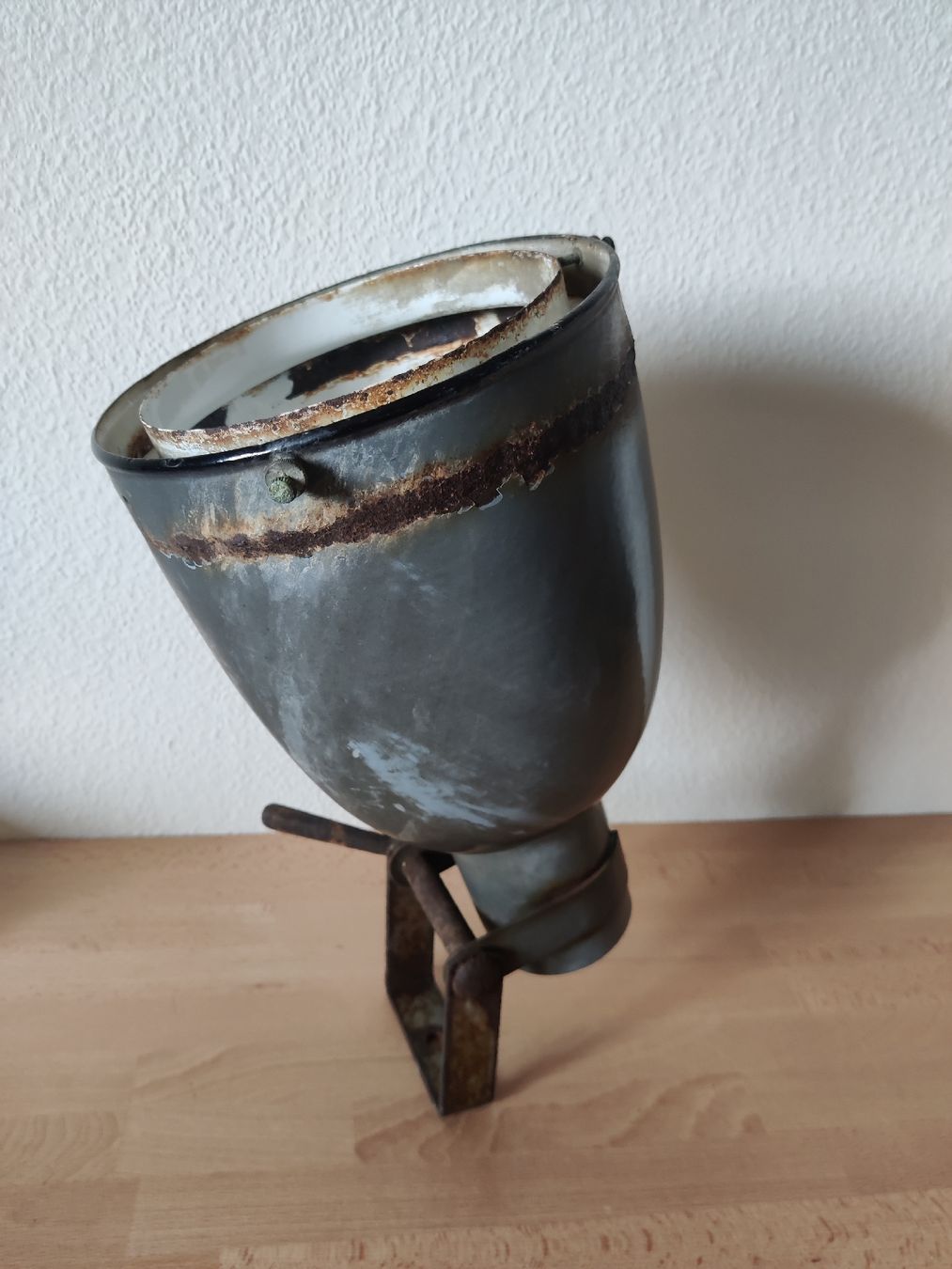 Kronleuchter & Deckenlampen: Vintage Industrielampe 40er/50er Emaille – Gebraucht aus Emmen von Sali86 3