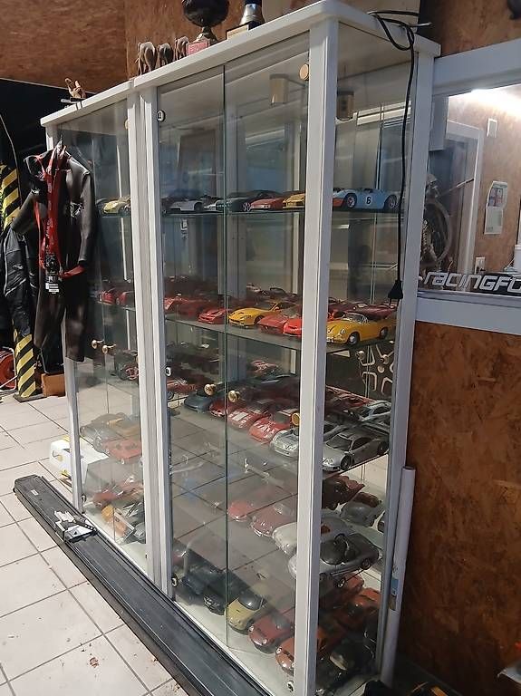 Vitrinen: 2 vetrine – Gebraucht aus lodrino von garage_brunelli_sagl